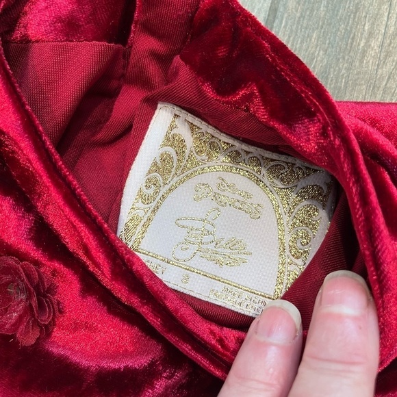 Disney Store Belle Red Velvet Holiday Special Dress Costume Beauty & Beast Sz 3 - Picture 7 of 10